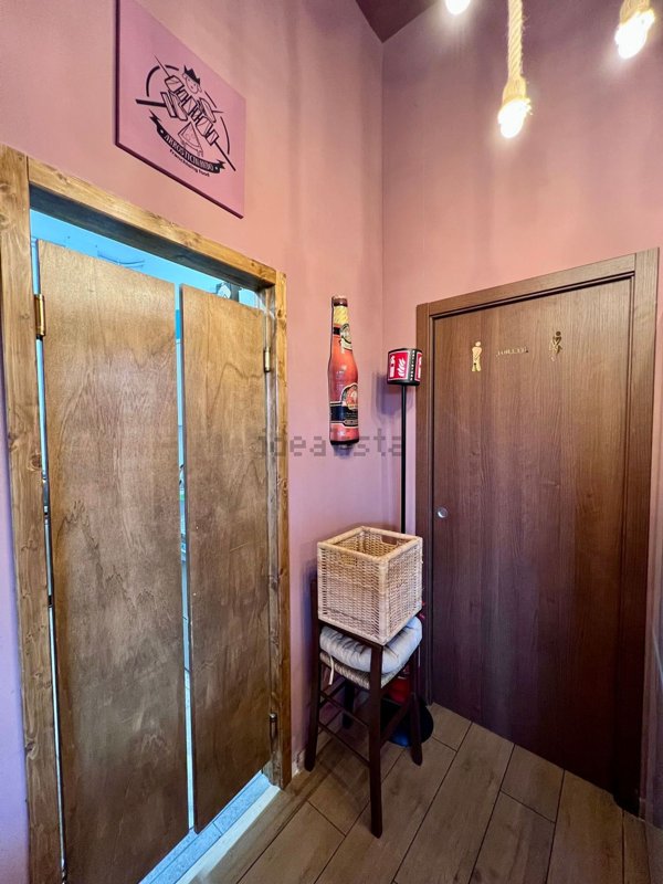 negozio in affitto a Roma in zona Ostia