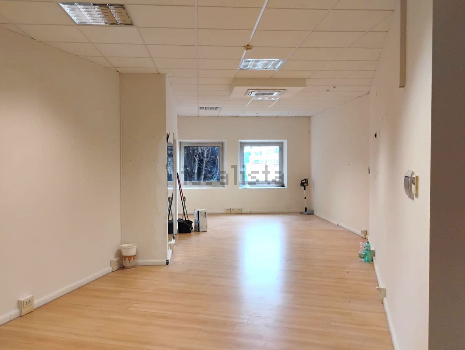 locale commerciale in affitto a Roma in zona Casal Palocco