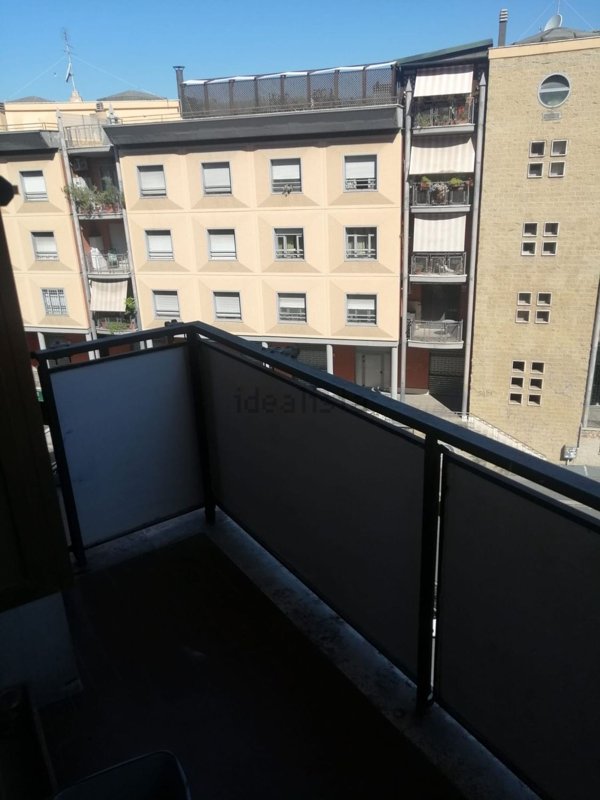 appartamento in affitto a Roma in zona Torre Spaccata