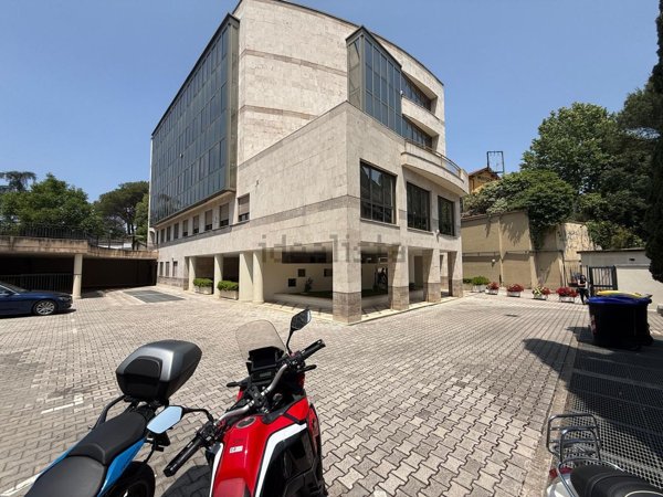 ufficio in affitto a Roma in zona Ponte Mammolo