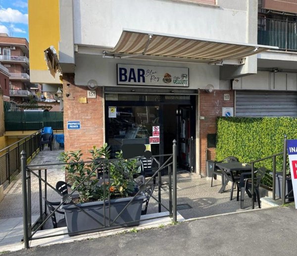 negozio in affitto a Roma in zona Don Bosco