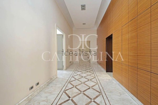 ufficio in affitto a Roma in zona Rione Monti/Campitelli