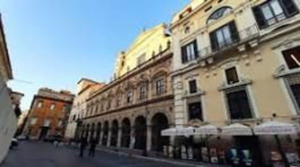 appartamento in affitto a Roma in zona Campo Marzio