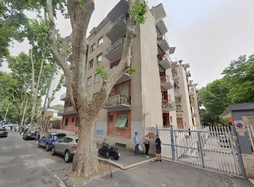 casa indipendente in affitto a Roma in zona Testaccio