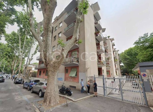 casa indipendente in affitto a Roma in zona Testaccio