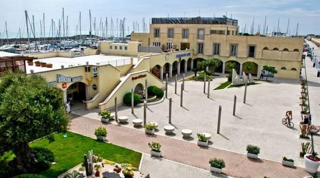 negozio in affitto a Roma in zona Ostia