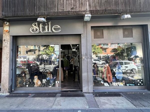 negozio in affitto a Roma