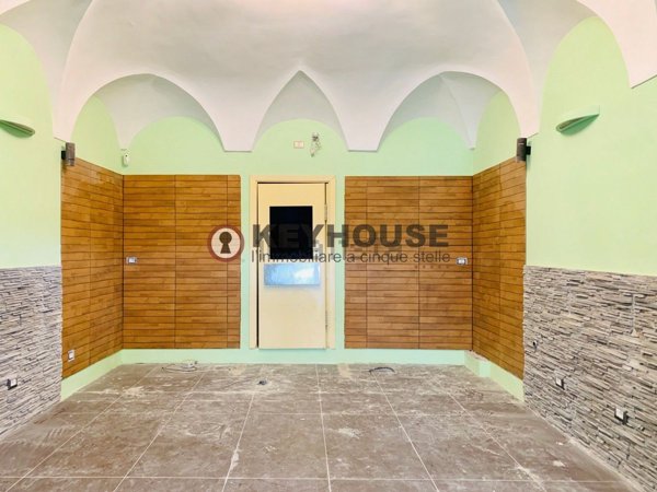 locale commerciale in affitto a Roma in zona Campo Marzio