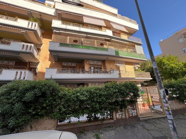 ufficio in affitto a Roma in zona Monte Sacro/Talenti