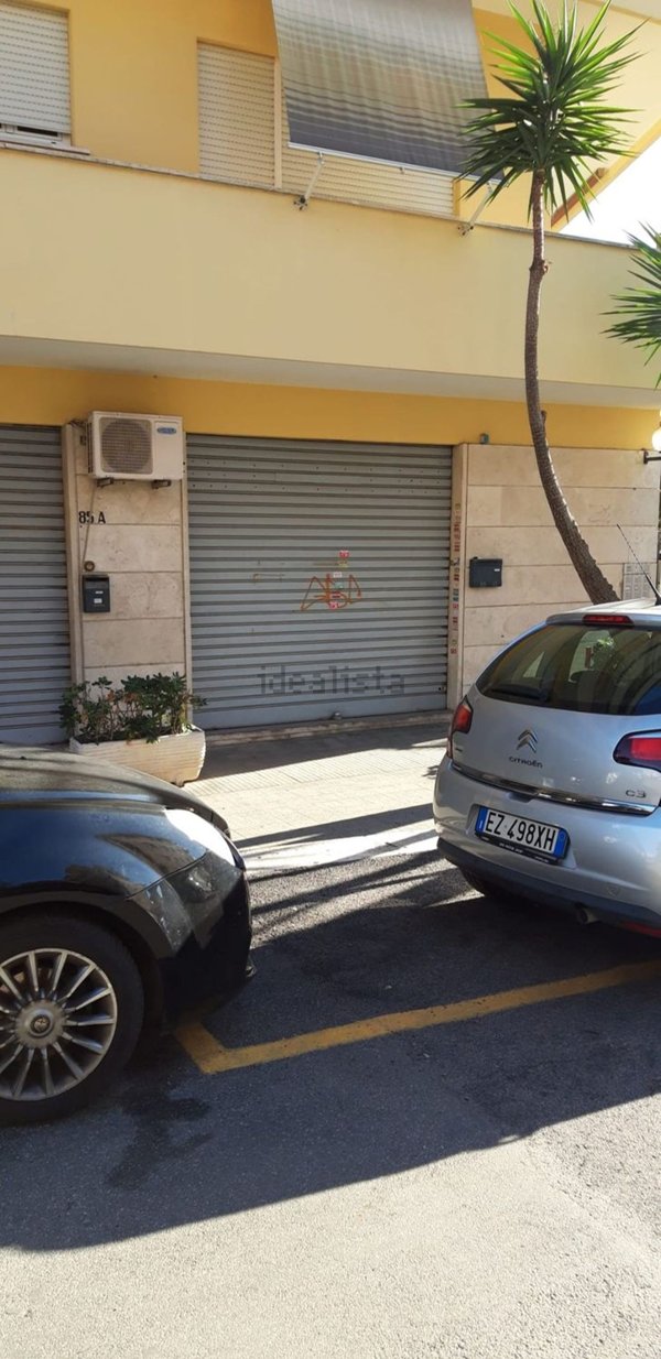 negozio in affitto a Roma in zona Primavalle