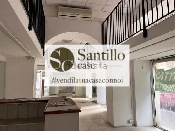 locale commerciale in affitto a Roma