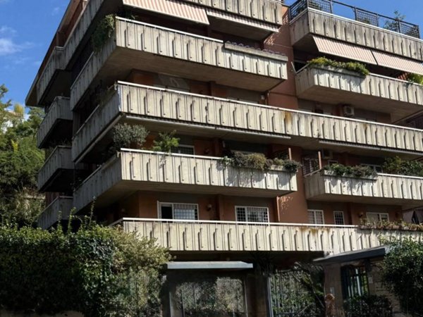 appartamento in affitto a Roma in zona Tomba di Nerone