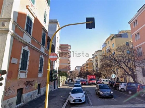negozio in affitto a Roma