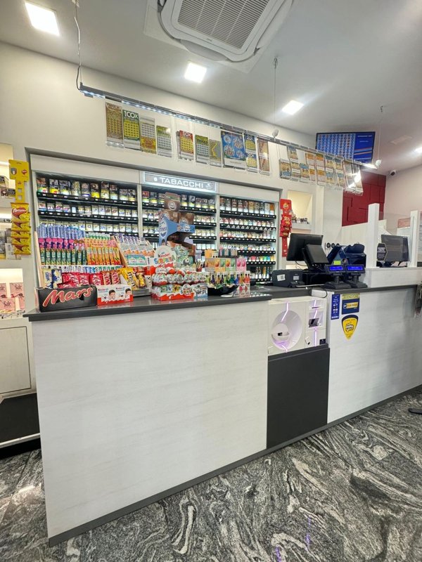 negozio in affitto a Roma in zona Trieste