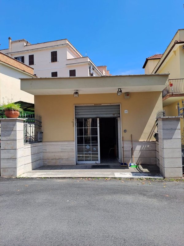 ufficio in affitto a Roma in zona Ponte Mammolo