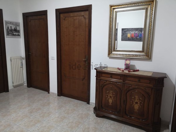 appartamento in affitto a Roma in zona Torre Angela