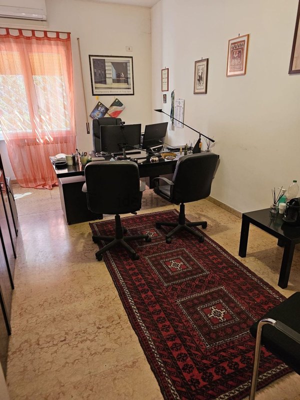 ufficio in affitto a Roma in zona EUR
