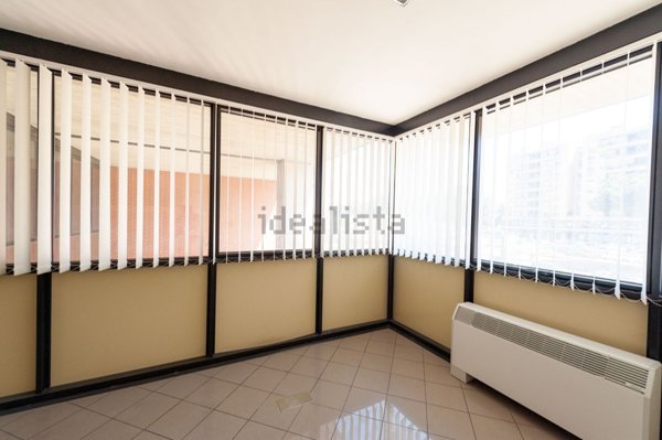 ufficio in affitto a Roma in zona Cinecittà