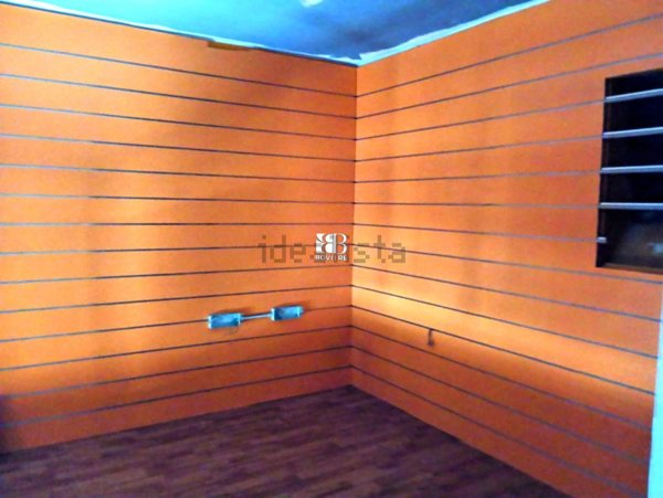 locale commerciale in affitto a Roma in zona Rione Prati