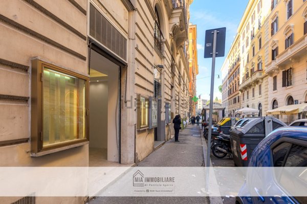 locale commerciale in affitto a Roma in zona Campo Marzio