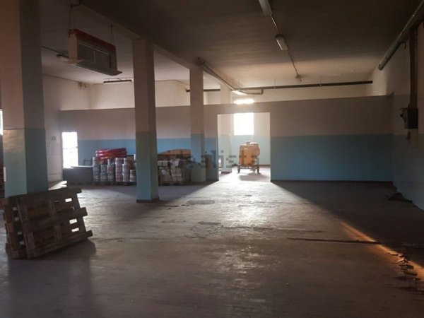 ufficio in affitto a Roma in zona Romanina