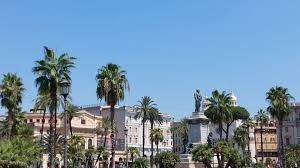 negozio in affitto a Roma in zona Rione Prati