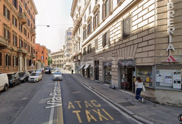 negozio in affitto a Roma in zona Ludovisi/Sallustiano