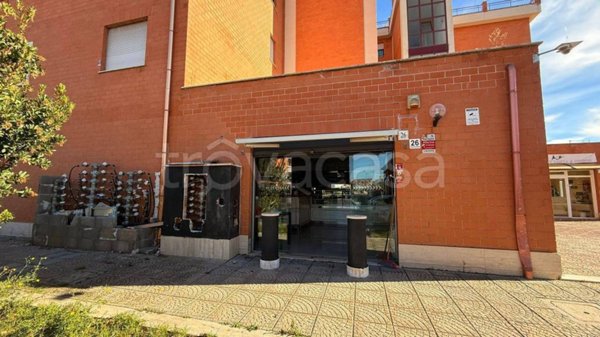 negozio in affitto a Roma
