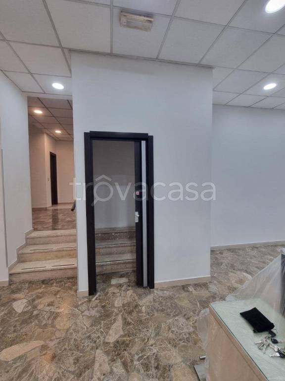 negozio in affitto a Roma in zona Collatino