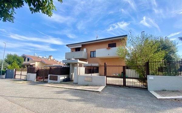 appartamento in affitto a Roma in zona Casal Morena