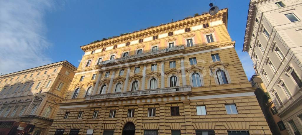 ufficio in affitto a Roma in zona Rione Regola