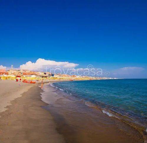 appartamento in affitto a Roma in zona Ostia