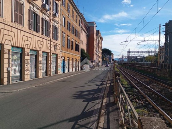 negozio in affitto a Roma in zona Tiburtino