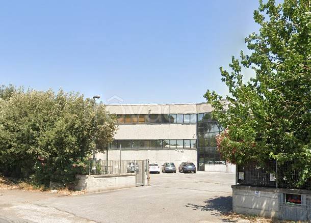 locale commerciale in affitto a Roma in zona Prenestino-Centocelle