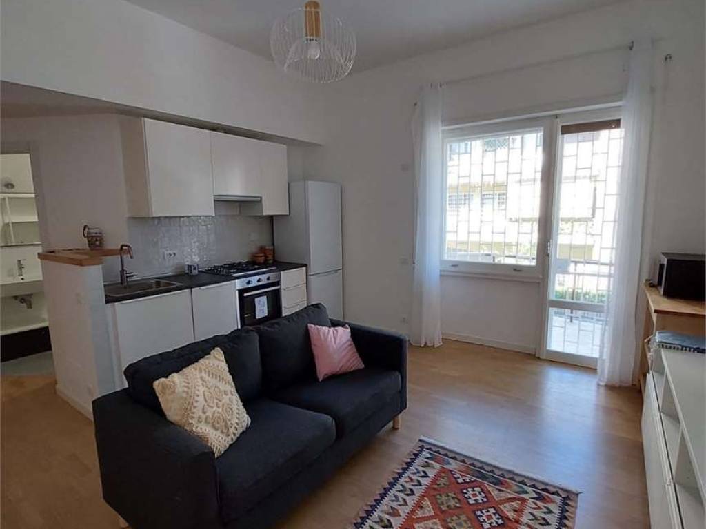appartamento in affitto a Roma in zona EUR