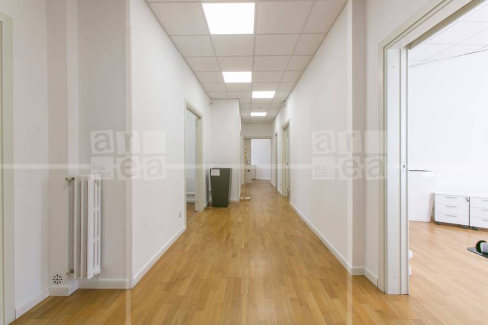 ufficio in affitto a Roma in zona Trevi-Colonna