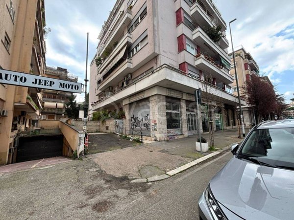 negozio in affitto a Roma in zona Aurelio