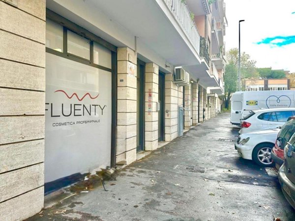 negozio in affitto a Roma in zona Collatino