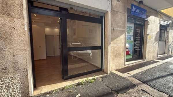 negozio in affitto a Roma in zona Ostiense