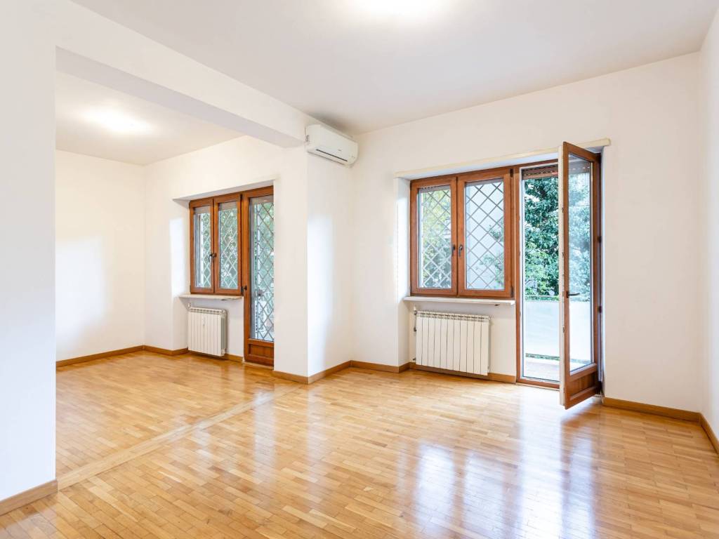 appartamento in affitto a Roma in zona EUR
