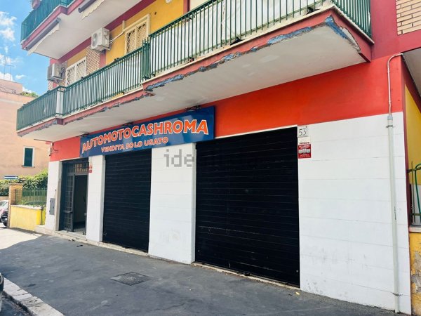 locale commerciale in affitto a Roma in zona Prenestino-Centocelle