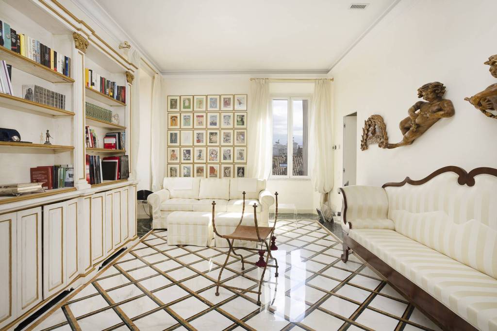 appartamento in affitto a Roma in zona Parione/Sant'Eustachio