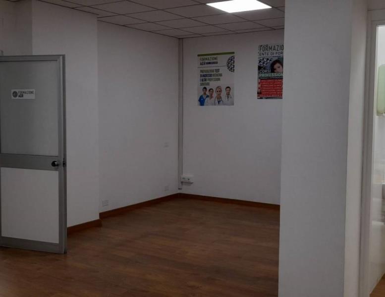 ufficio in affitto a Roma in zona Ostiense