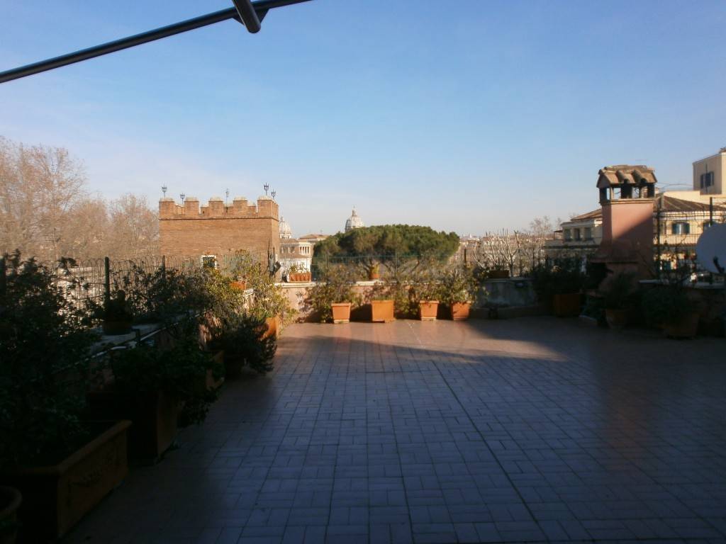 appartamento in affitto a Roma in zona Trastevere