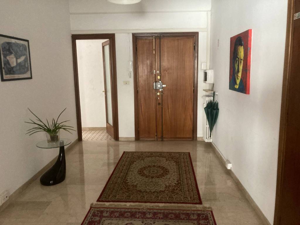 ufficio in affitto a Roma in zona EUR