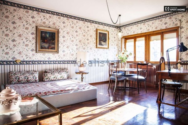 appartamento in affitto a Roma in zona EUR