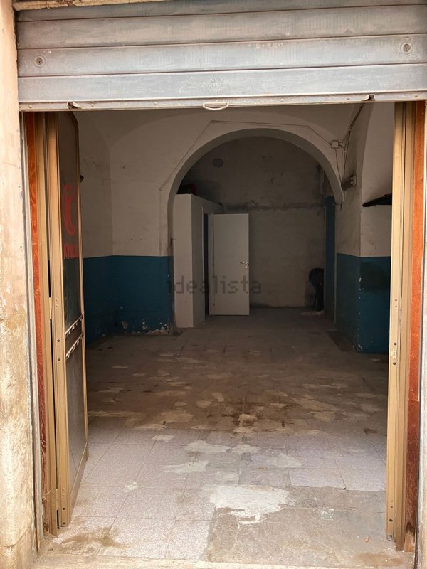 locale commerciale in affitto a Roma in zona Salario