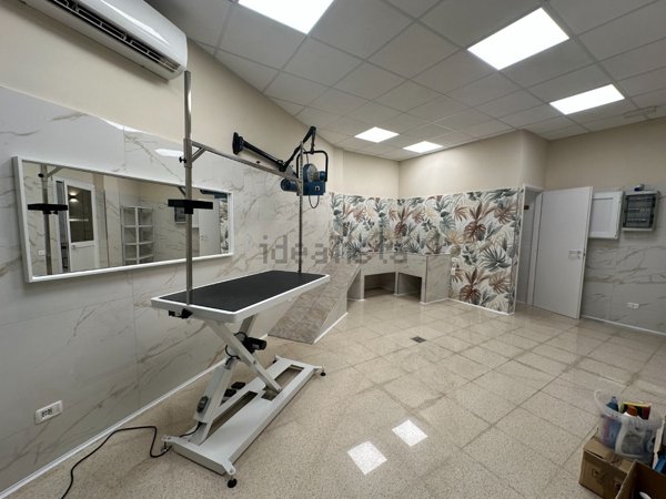 locale commerciale in affitto a Roma in zona Collatino