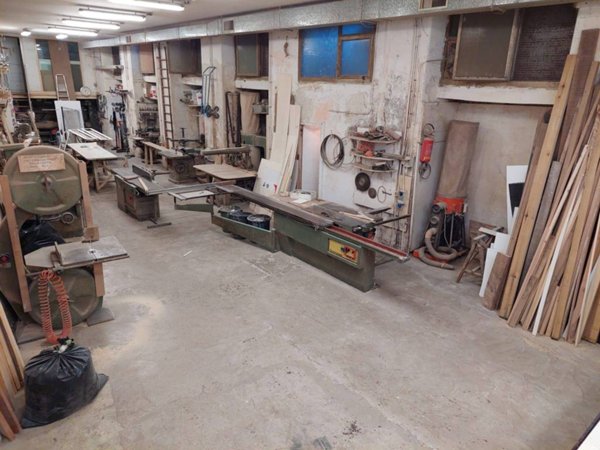 negozio in affitto a Roma in zona Appio Latino