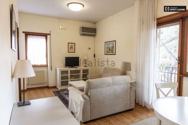 appartamento in affitto a Roma in zona Mostacciano